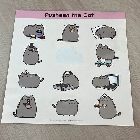 Pusheen items - Picture 3 of 6